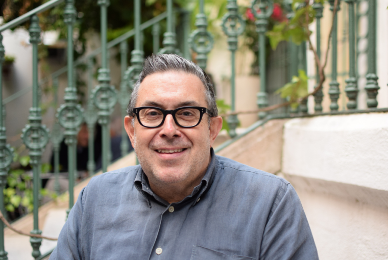 Entrevista con el crítico Javier Aparicio Maydeu, que ha reunido en su libro 'Lecturas de ficción contemporánea' sus reseñas y artículos.